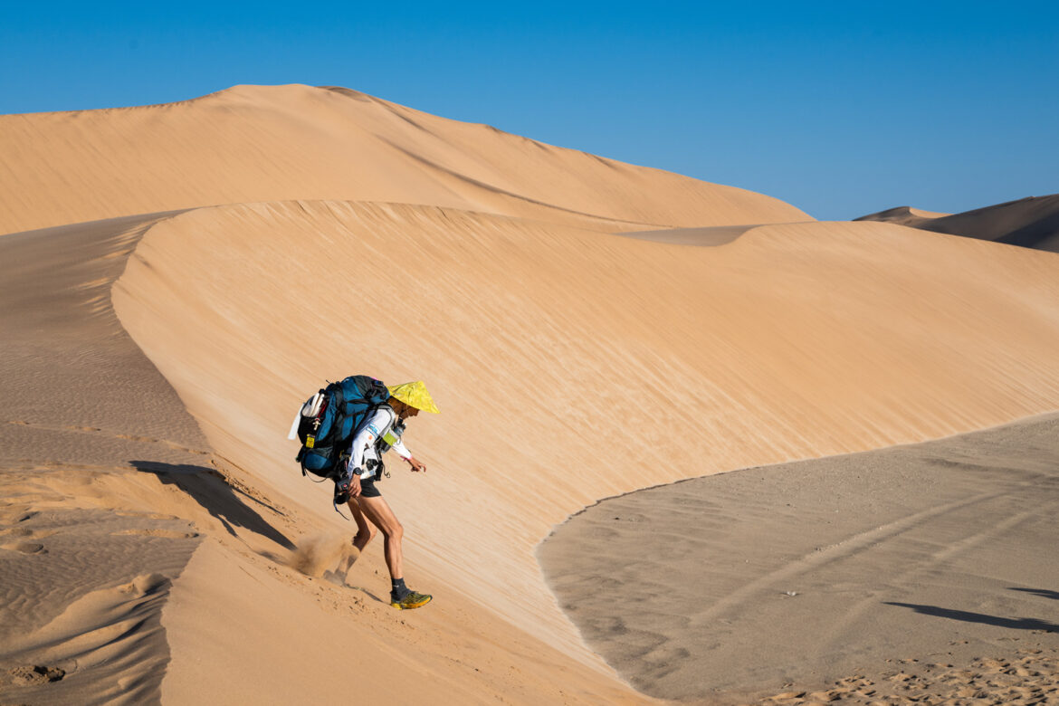 ナミブレース 砂漠は熱かった